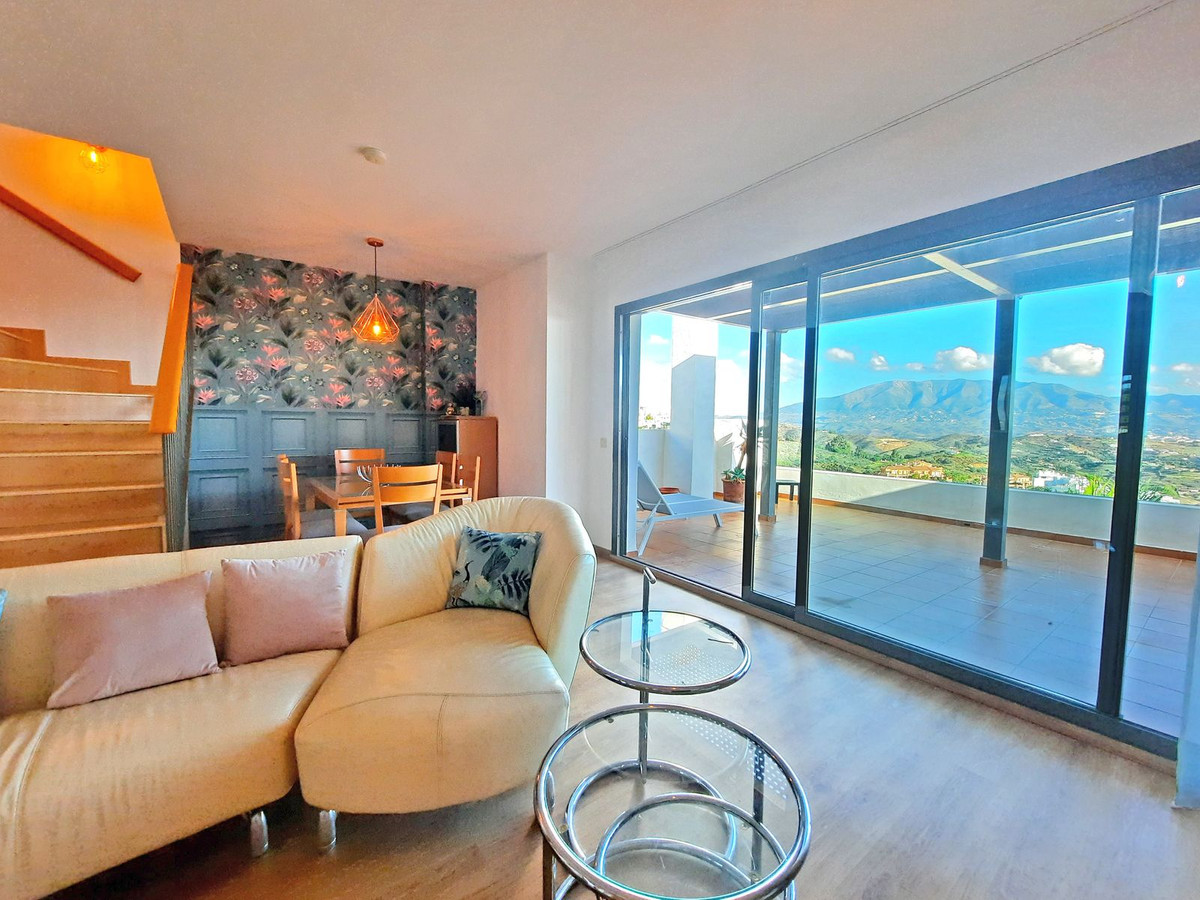 2 bedroom Apartment For Sale in Calanova Golf, Málaga - thumb 3