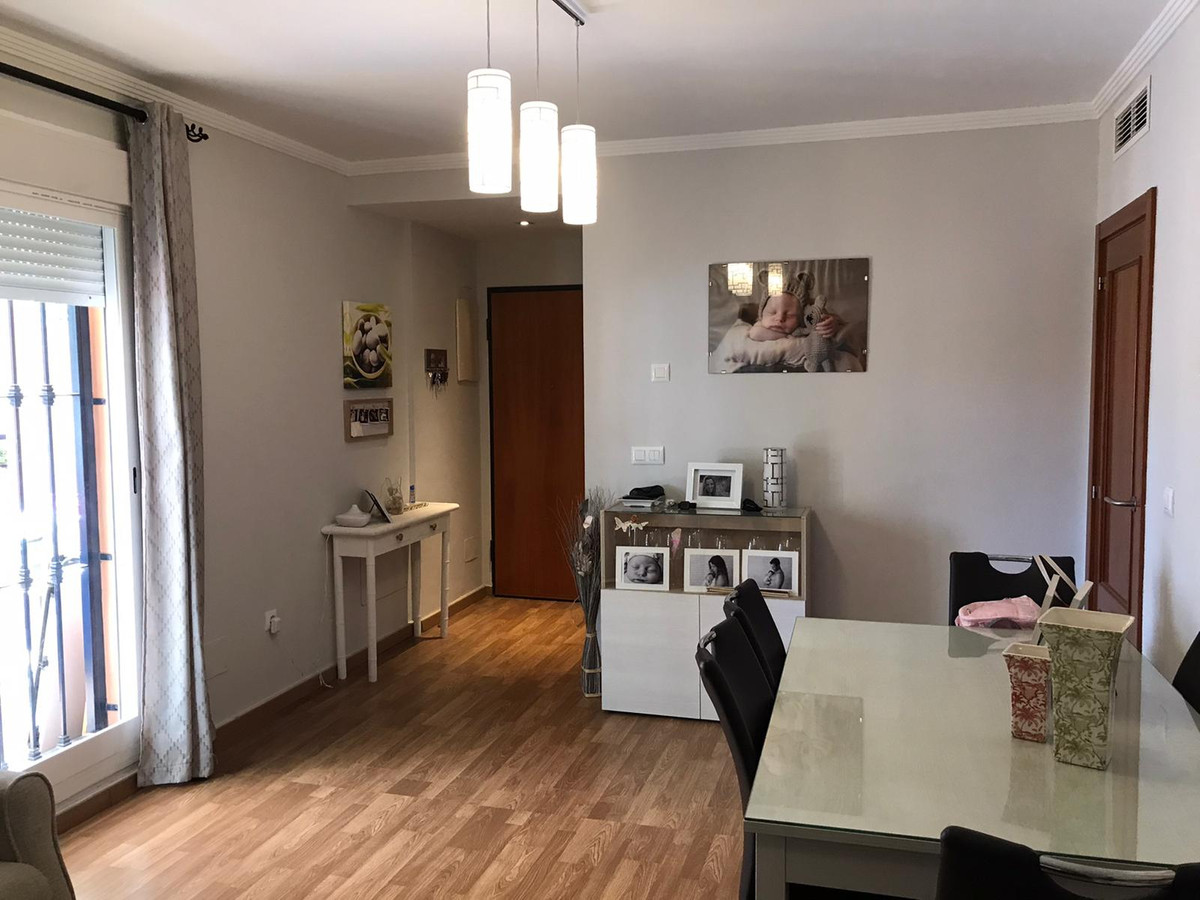 						Apartment  Middle Floor
													for sale 
																			 in Elviria
					