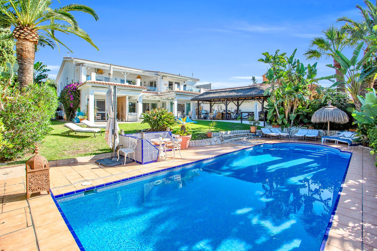 Villa - Chalet en venta en Marbesa, Costa del Sol