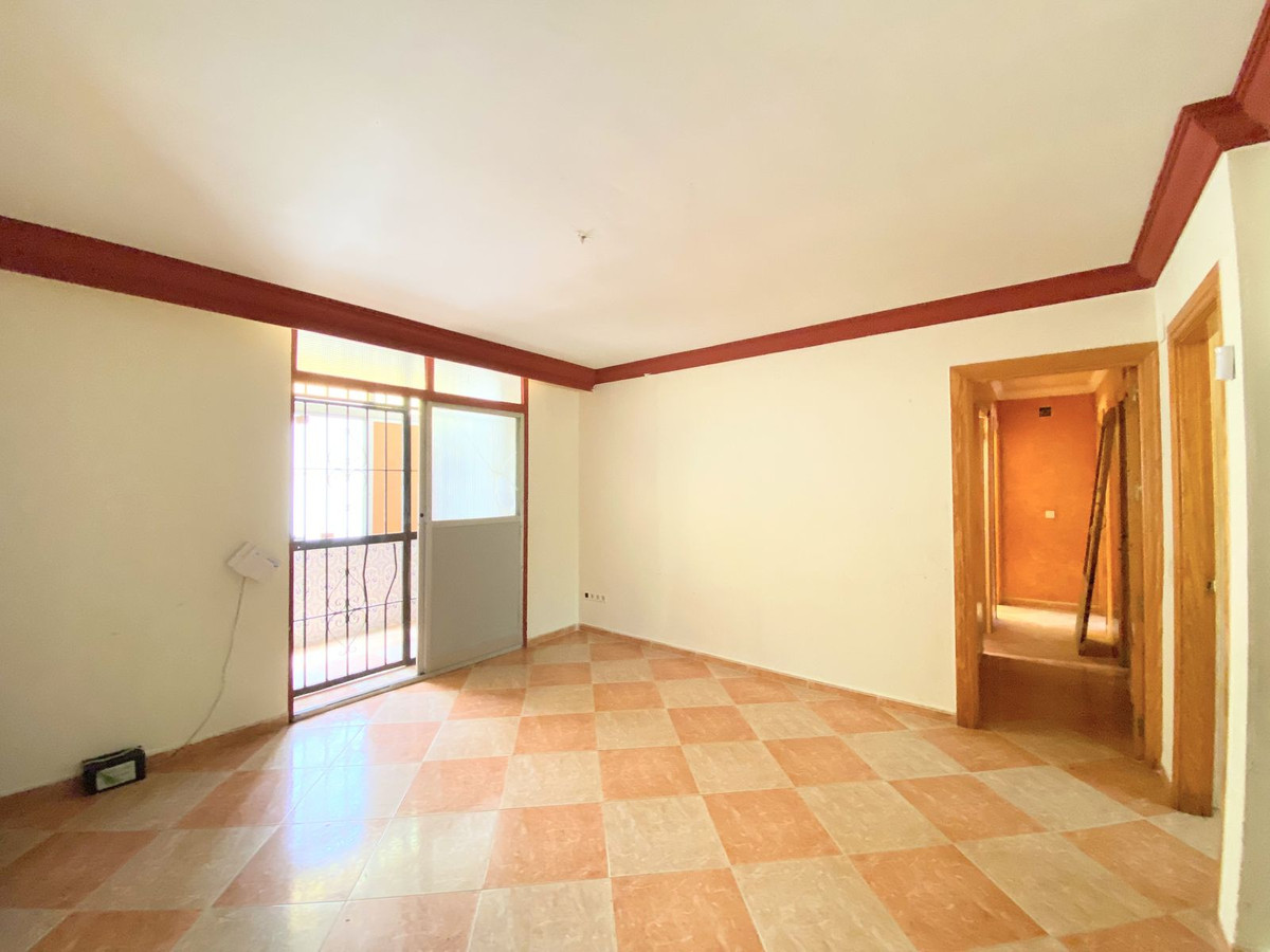 Apartment for Sale in La Palmilla, Malaga Ciudad