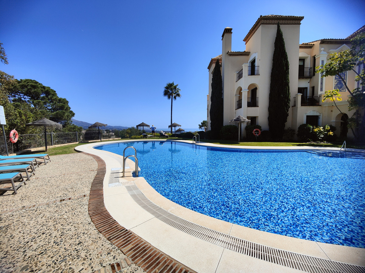 Apartment for sale in La Quinta, Costa del Sol