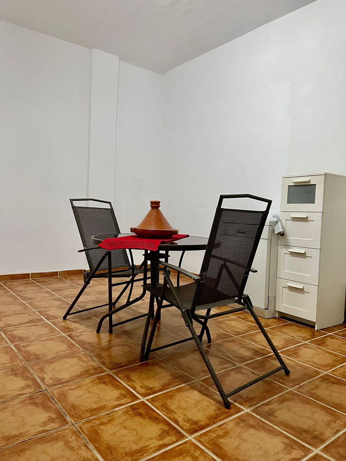 Apartment Middle Floor in El Paraiso, Costa del Sol
