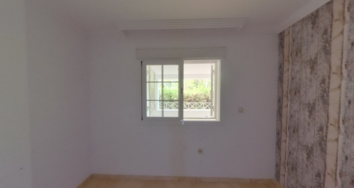Appartement te koop in Río Real R4631611