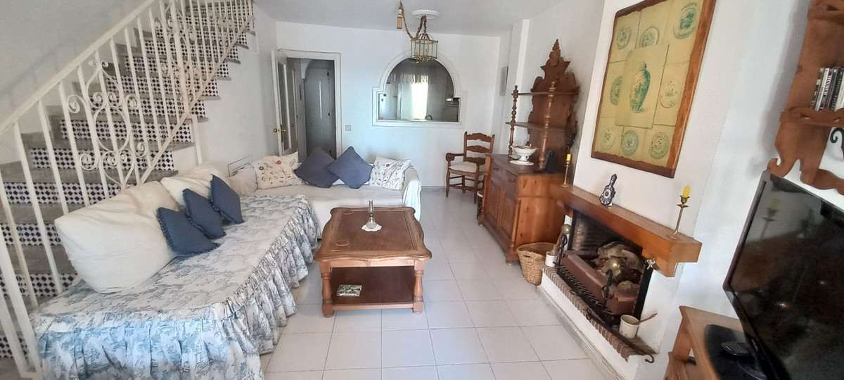 2 bedroom Townhouse For Sale in El Faro, Málaga - thumb 5