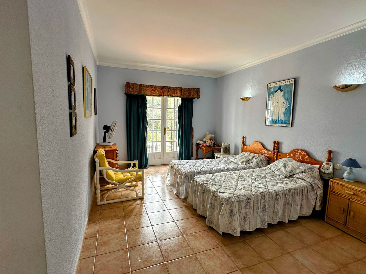 Villa con 4 Dormitorios en Venta Mijas Golf