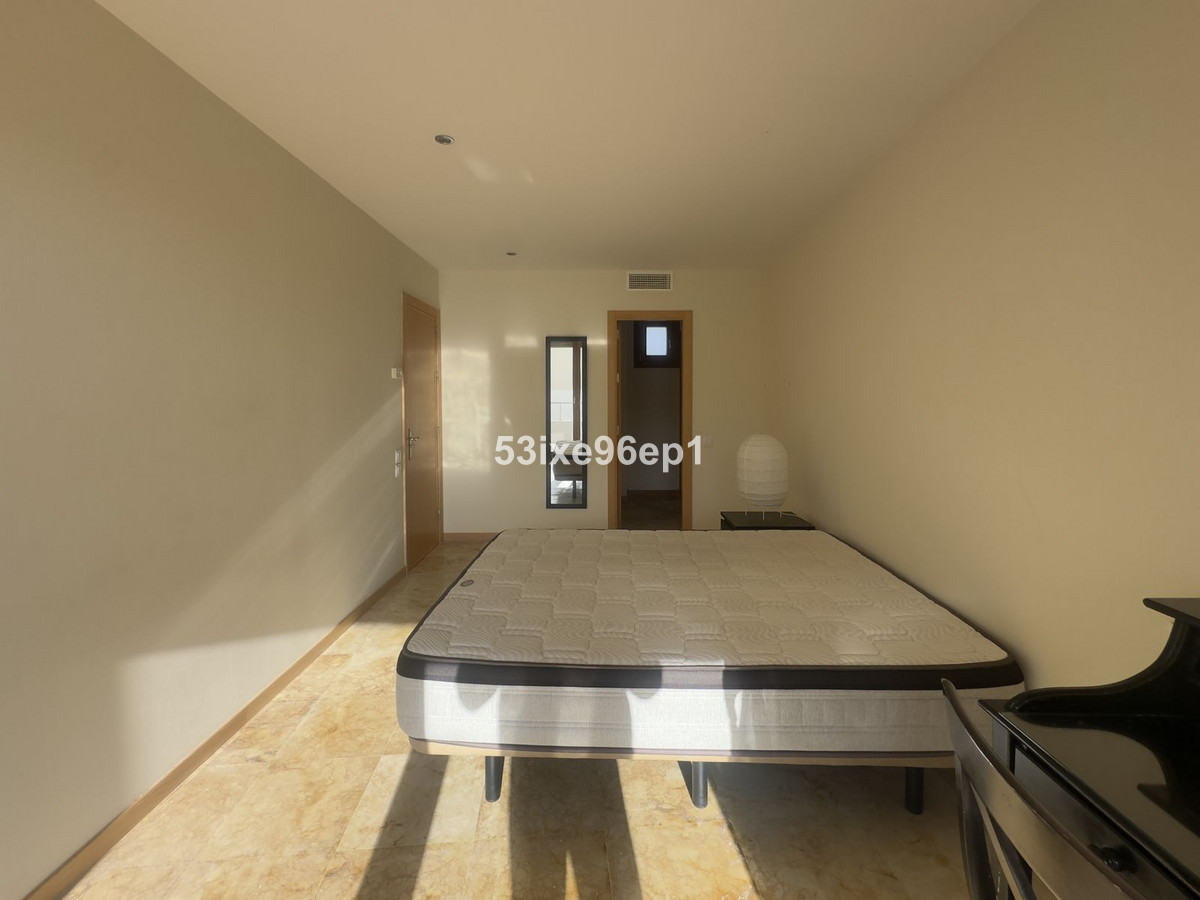 Appartement te koop in Altos de los Monteros R4684675