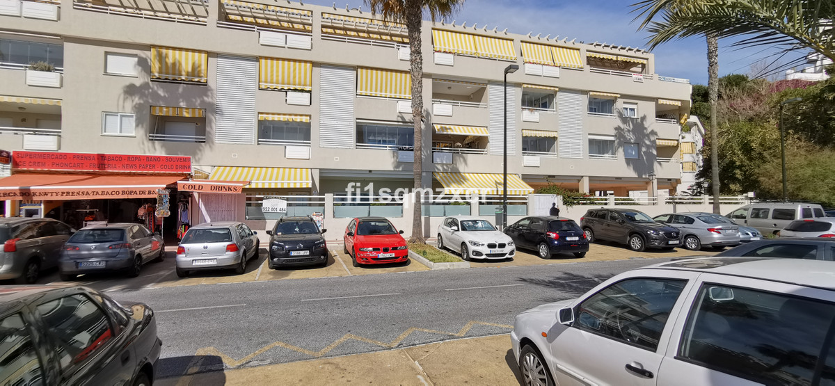 Appartement te koop in La Carihuela R3630701
