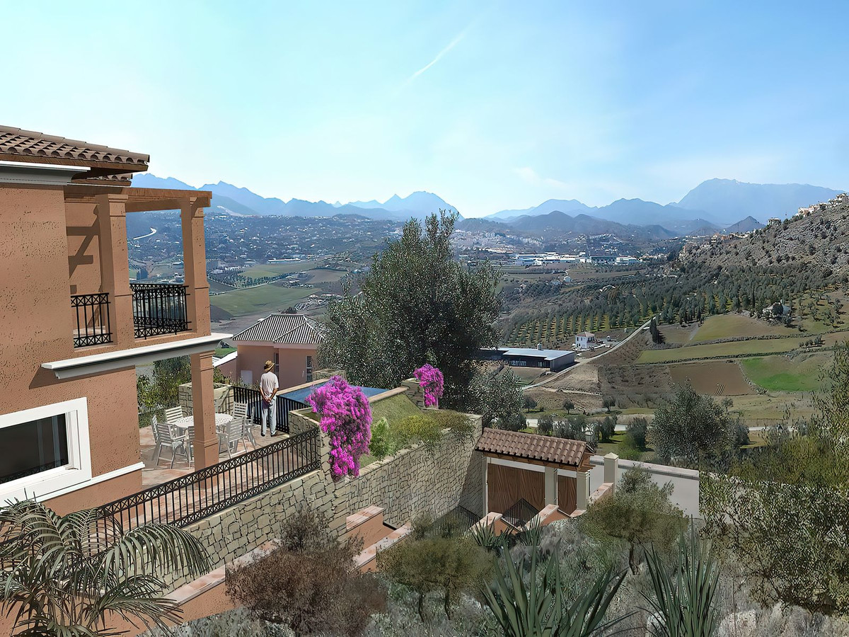 South-West facing residential plot on a hugely popular urbanisation on the outskirts of Coin. It has, Spain