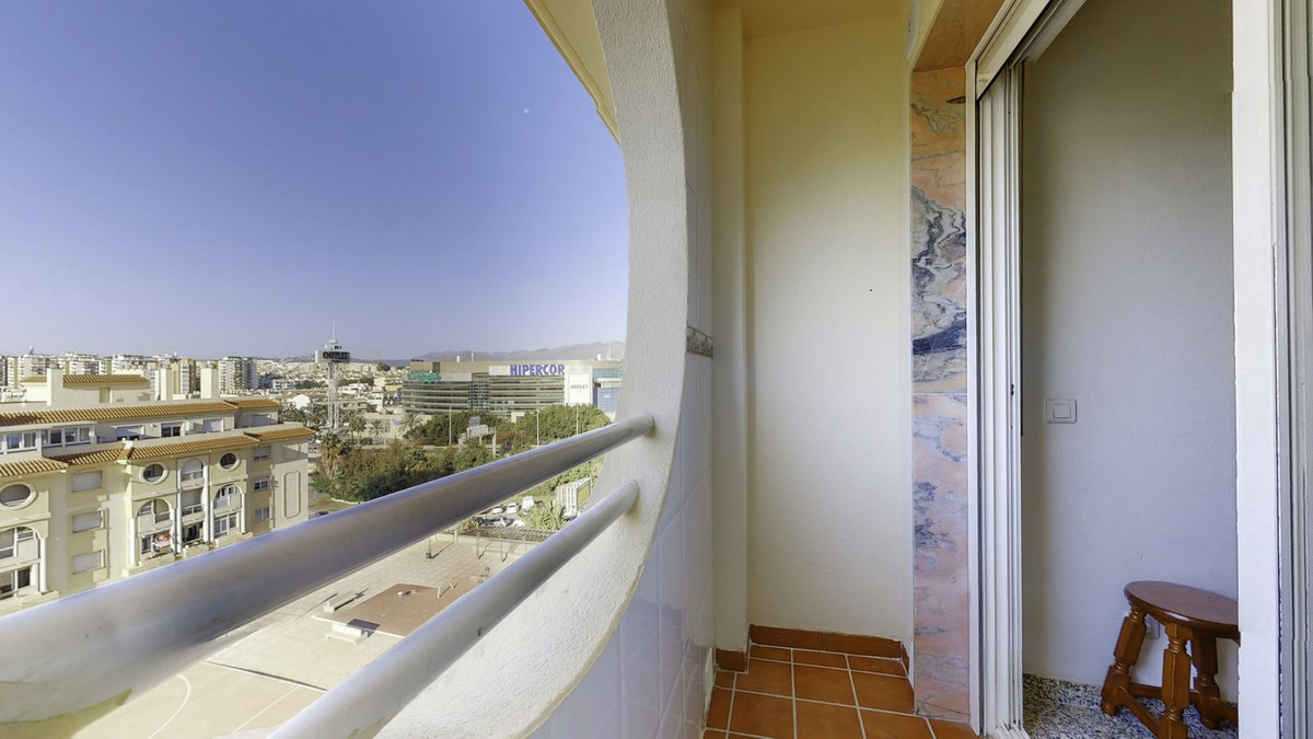 1 bed Apartment for sale in Fuengirola