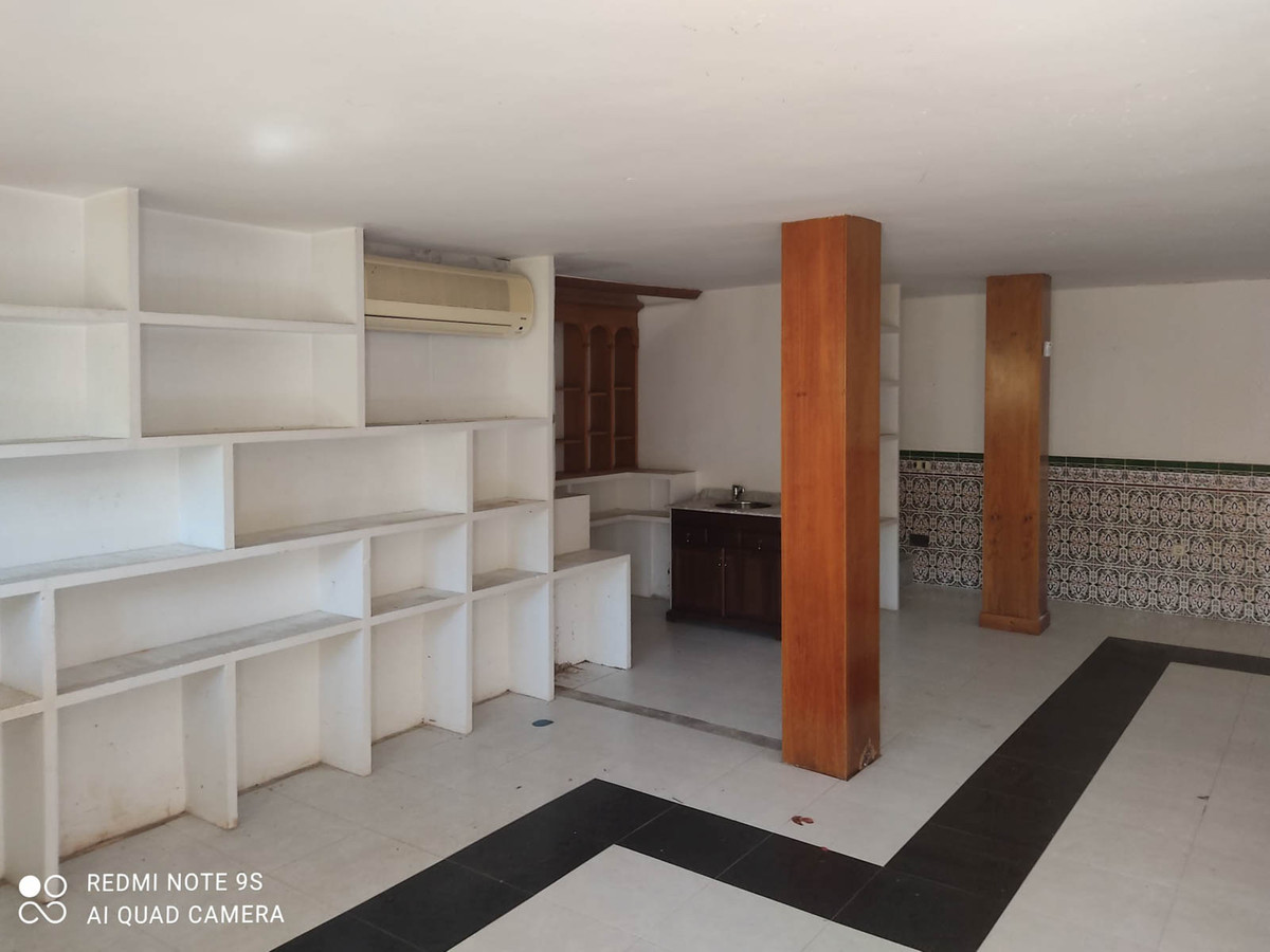 Villa con 8 Dormitorios en Venta Miraflores