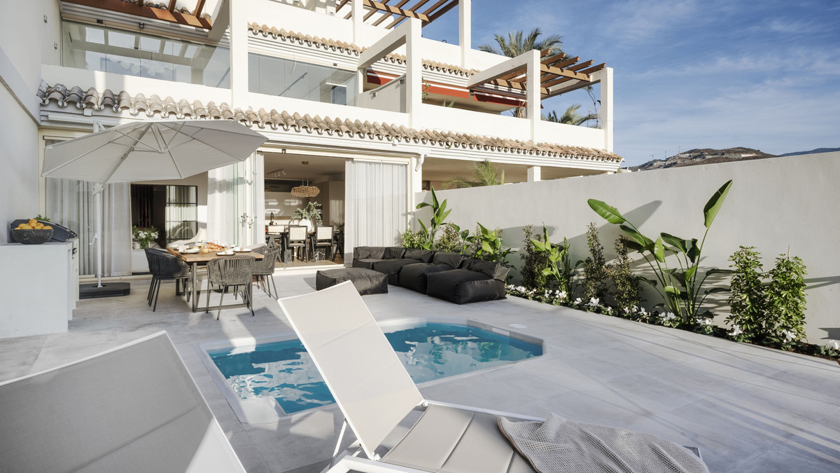 Appartement Rez-de-chaussée à Nueva Andalucía, Costa del Sol
