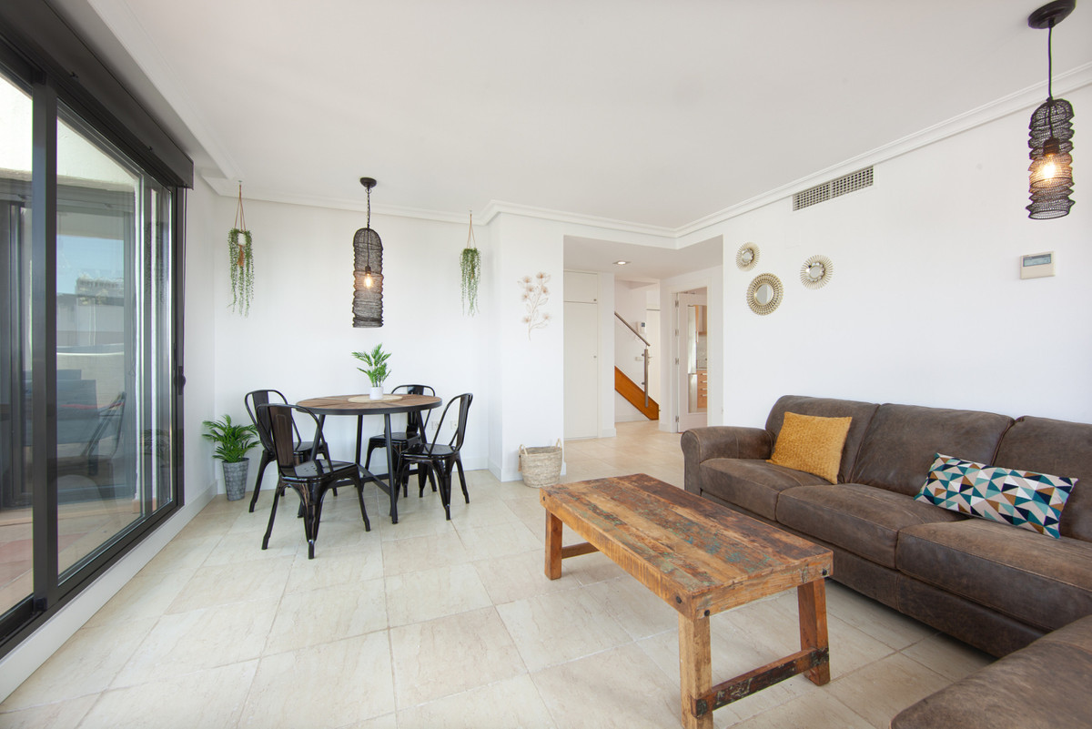 Appartement te koop in Estepona R4712491