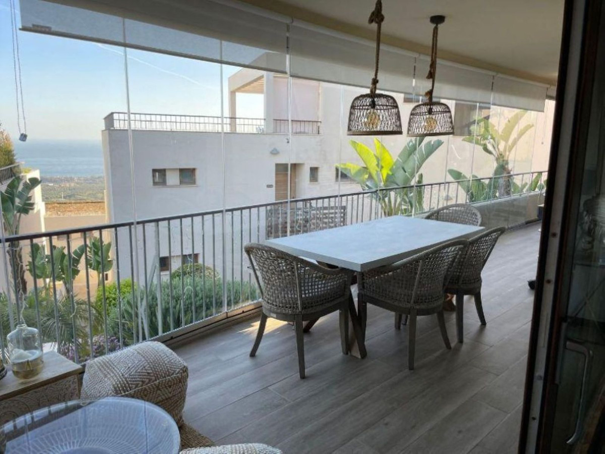 Apartment Ground Floor in Altos de los Monteros, Costa del Sol
