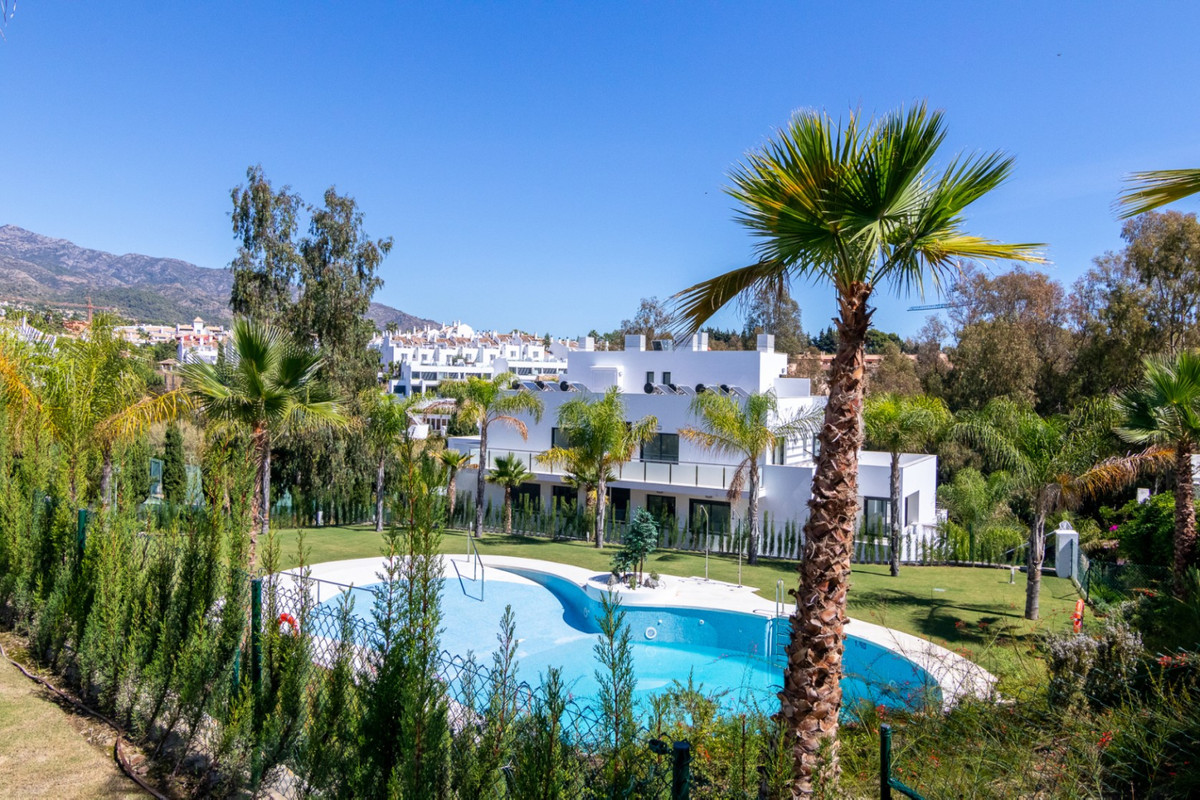 						Apartamento  Ático
																					en alquiler
																			 en Marbella
					
