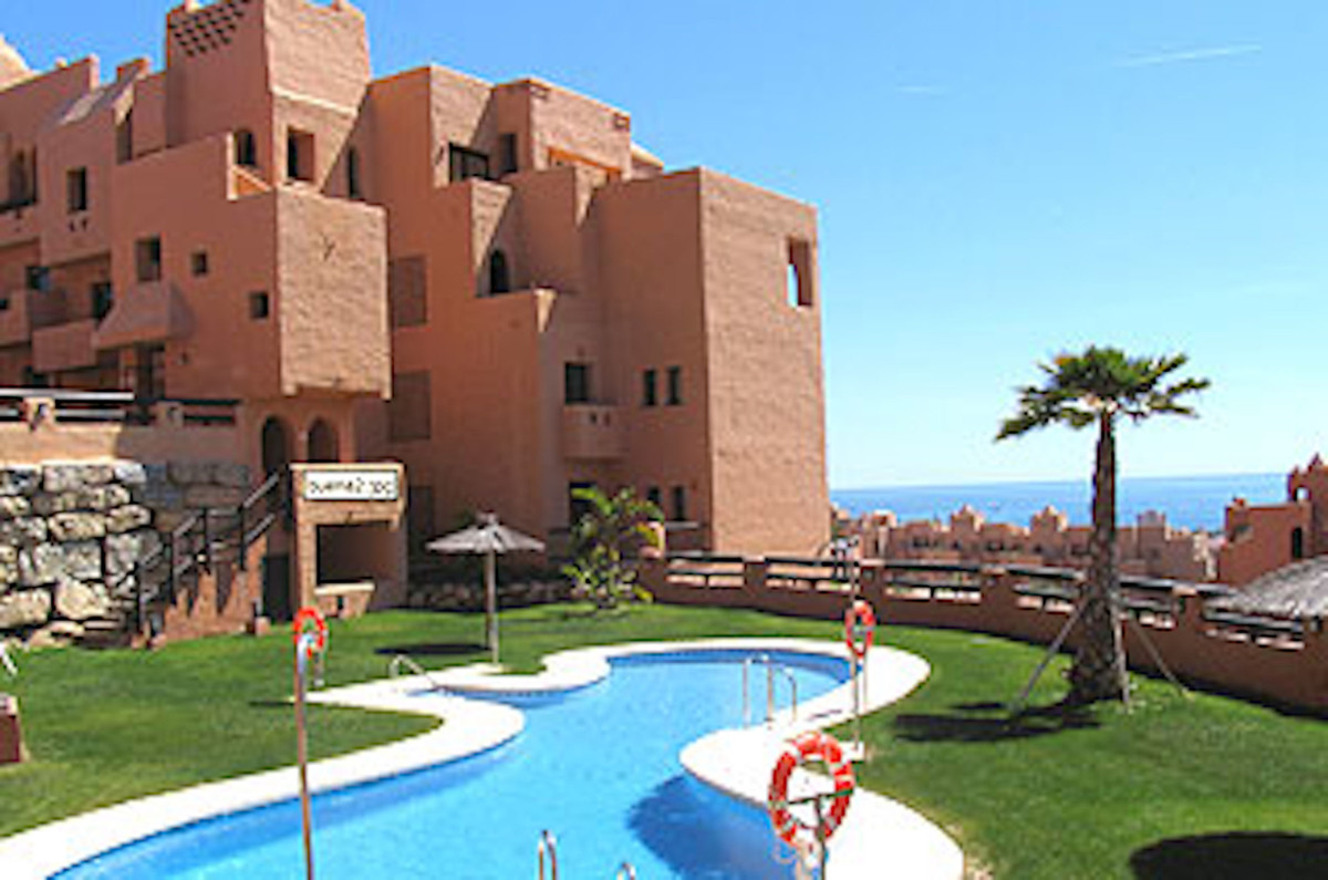 Manilva, Costa del Sol, Málaga, Spain - Apartment - Middle Floor