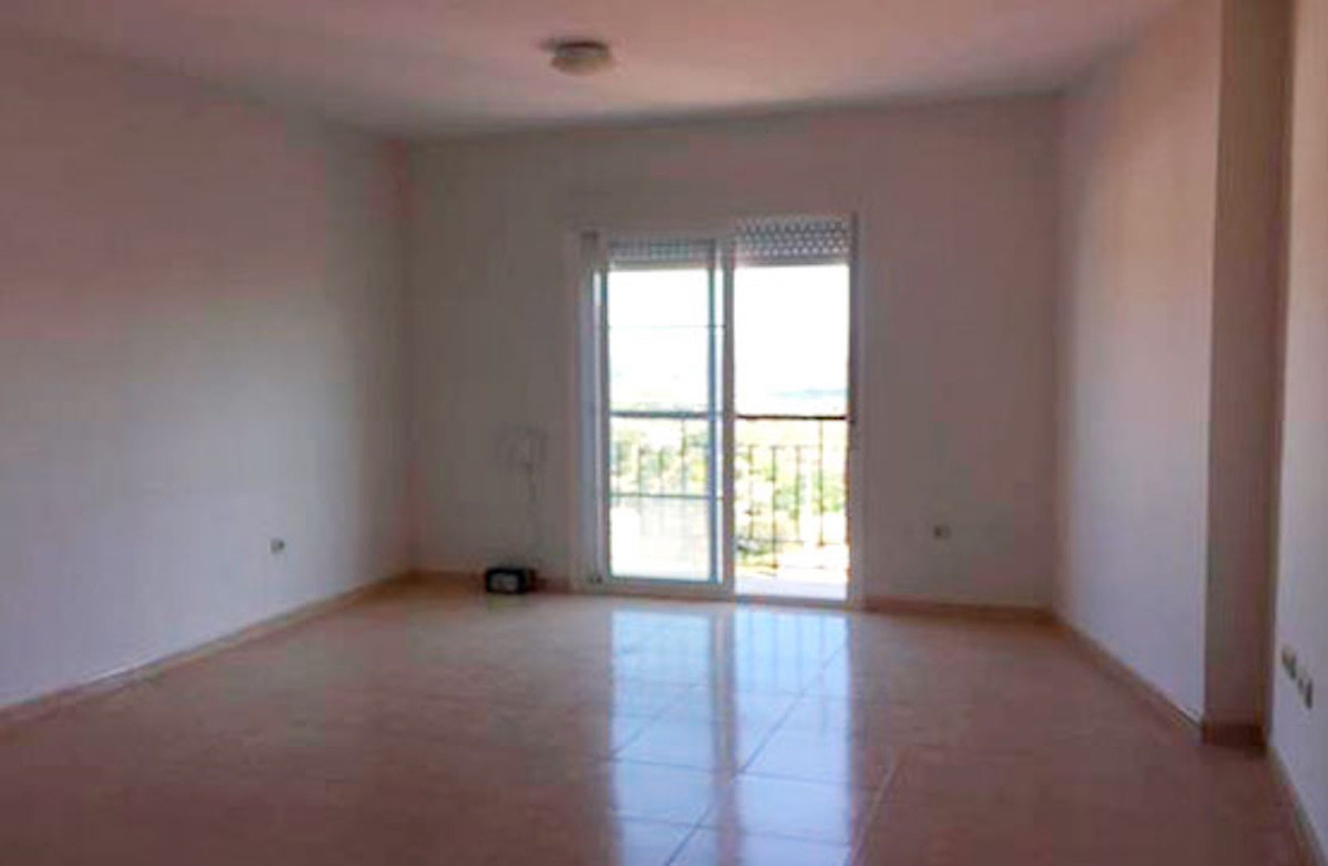 Appartement te koop in Guaro R4024912