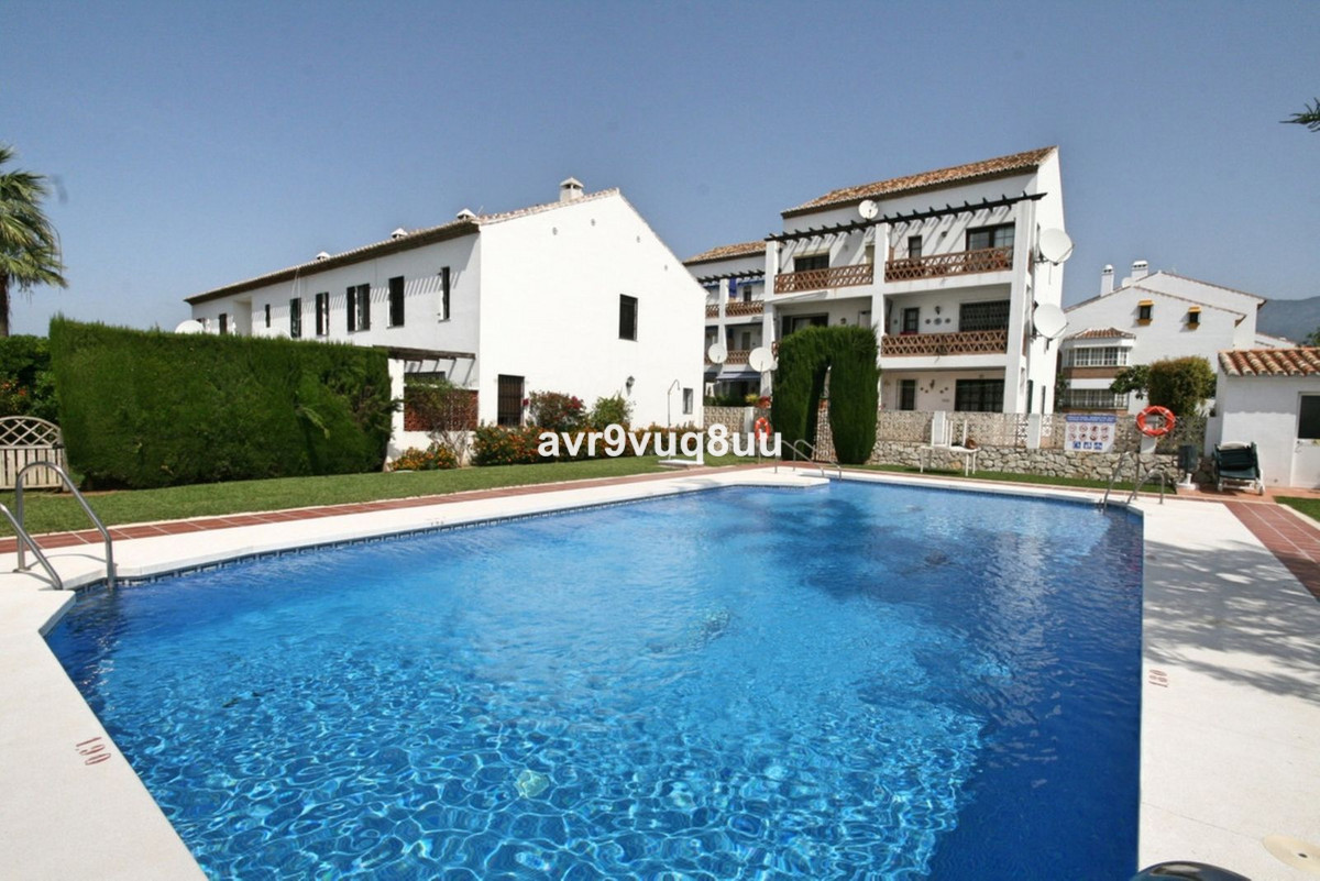 Semi-Detached House for sale in Mijas Golf R4625446