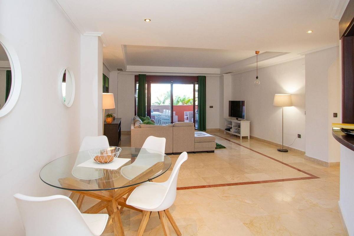 						Apartment  Ground Floor
													for sale 
																			 in La Mairena
					