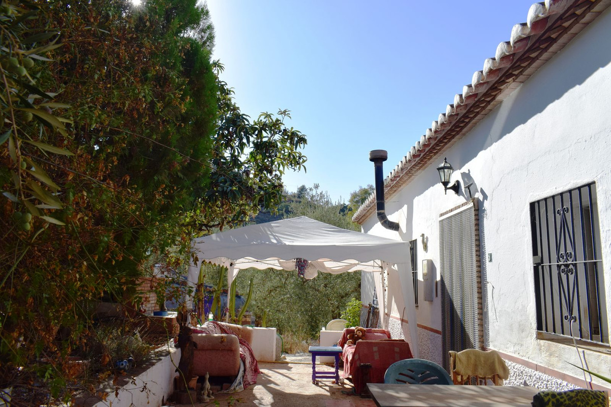 This traditional country house is located at the back of Comares, only a 10 minutes drive to the vil, Spain