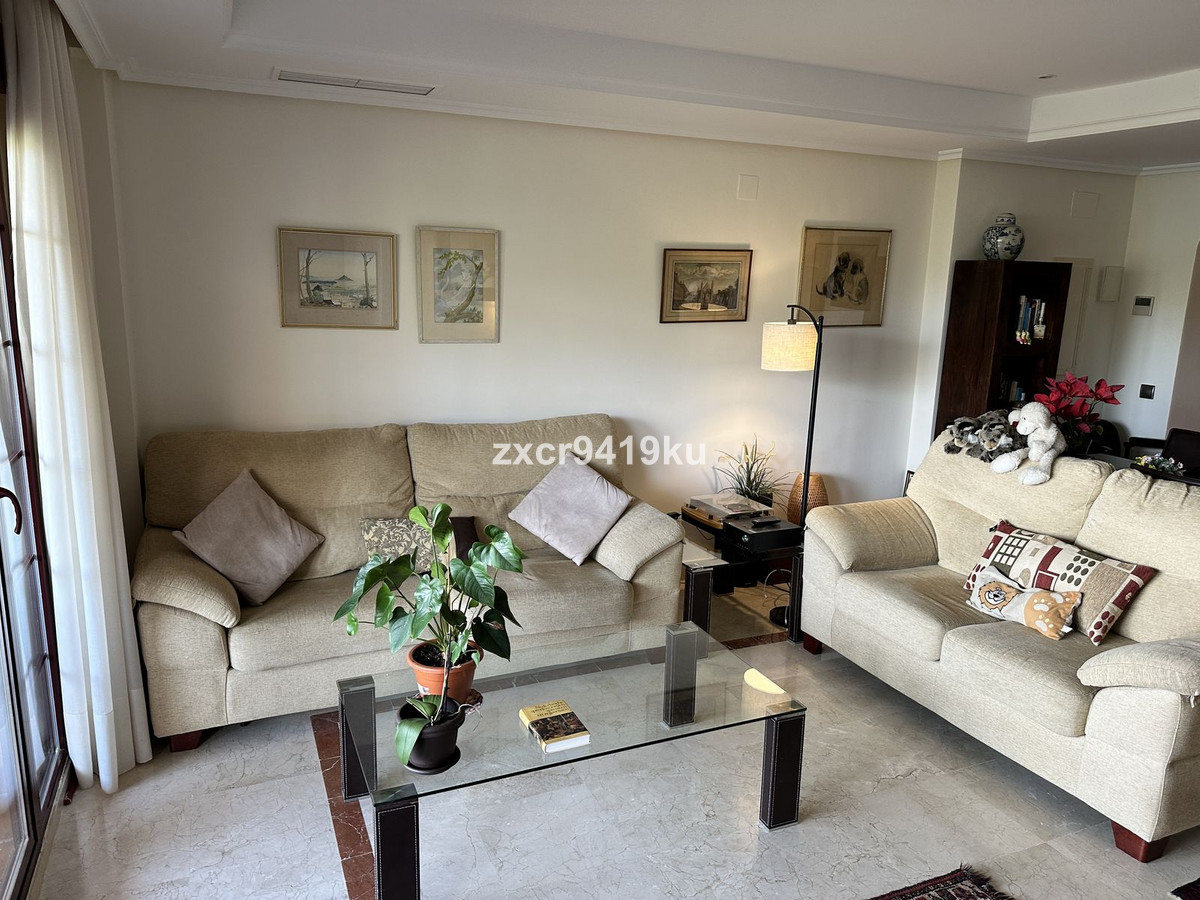 Appartement te koop in La Mairena R4655632