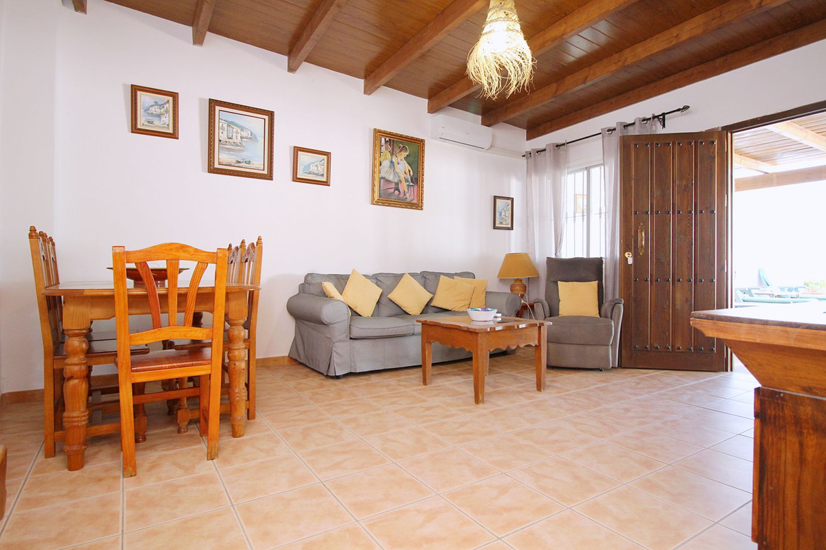 Villa te koop in Coín R4131829