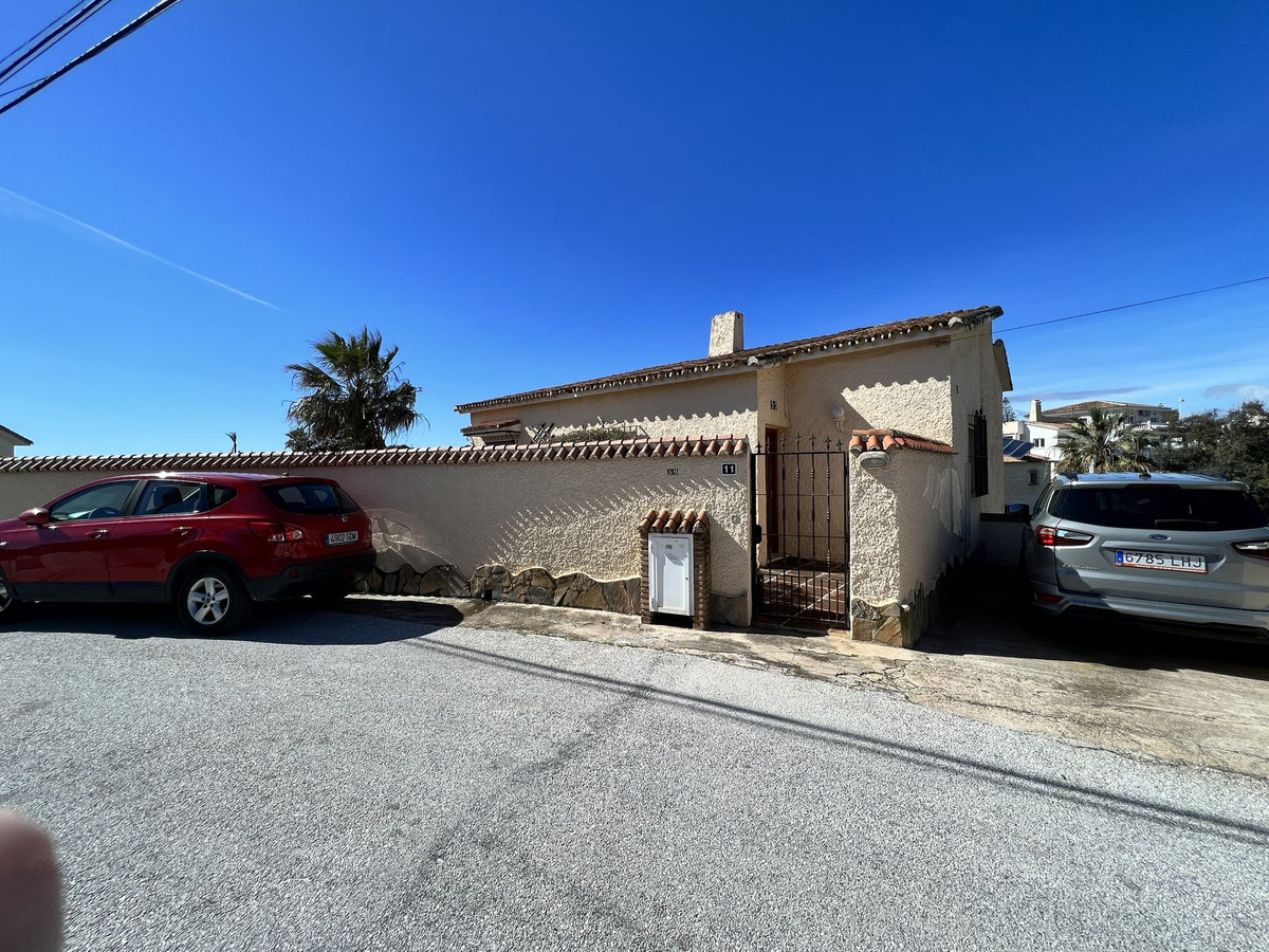 3 bed Villa for sale in El Faro