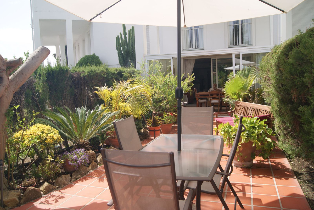 Apartamento Planta Baja en Bel Air, Costa del Sol

