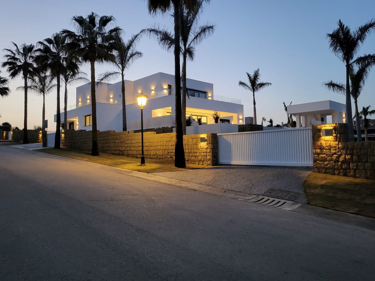 Villa for sale in Sotogrande Alto, Costa del Sol