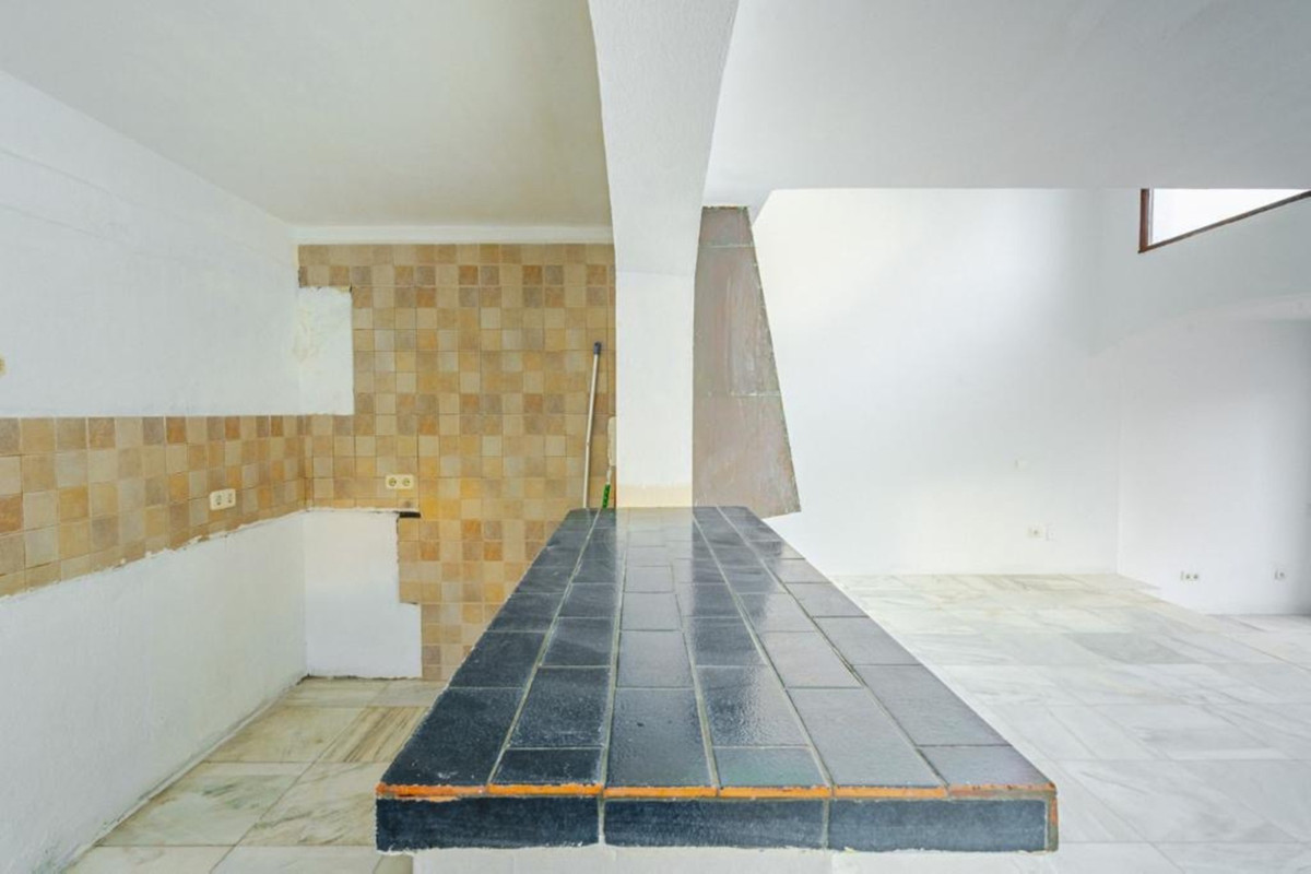 2 Bedroom Semi Detached Villa For Sale Estepona