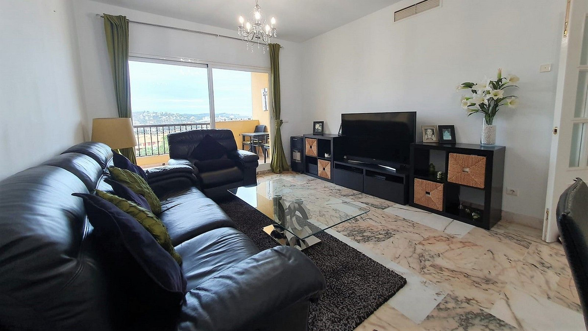 Apartment Middle Floor in La Cala de Mijas, Costa del Sol
