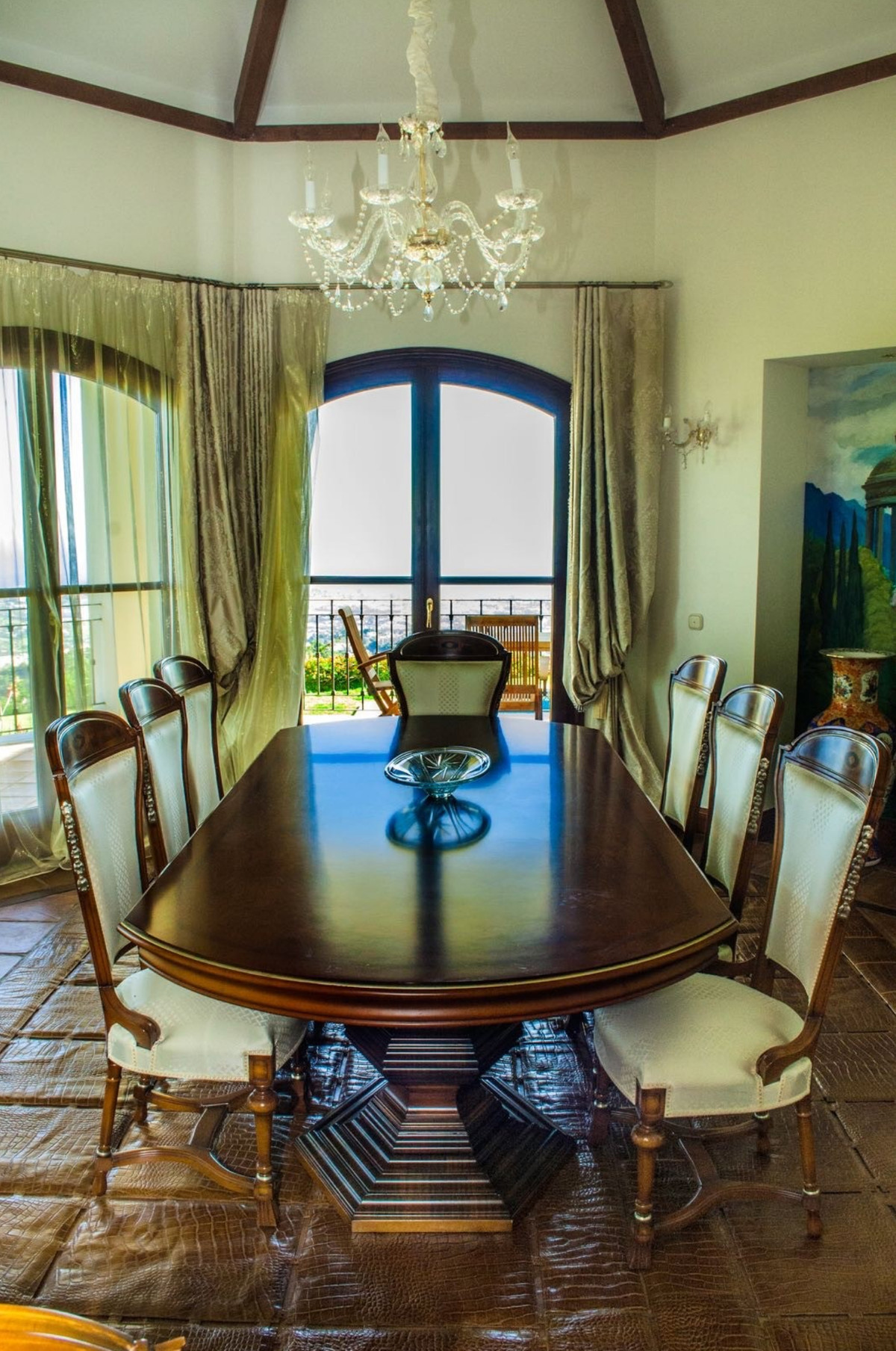 6 Bedroom Villa For Sale - La Zagaleta, Benahavis