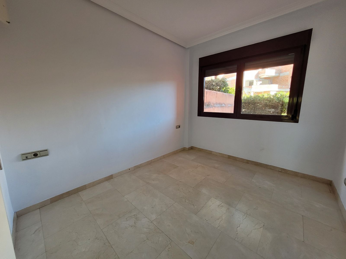ES165755: Apartment  in Casares