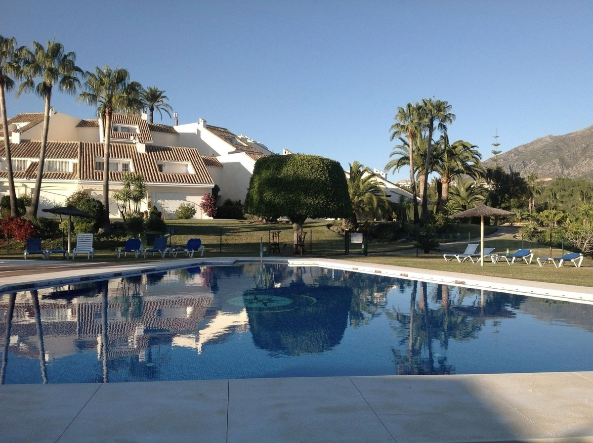 3 bedrooms + an office with large store cupboards, could make 4th bedroom, 50m2 lounge, 2 bathrooms , Spain