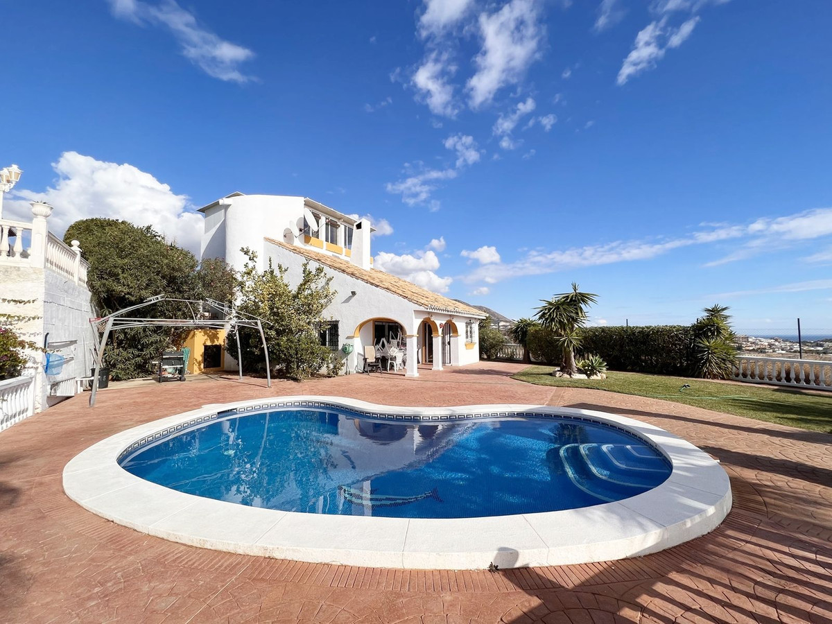						Villa  Detached
													for sale 
																			 in Campo Mijas
					