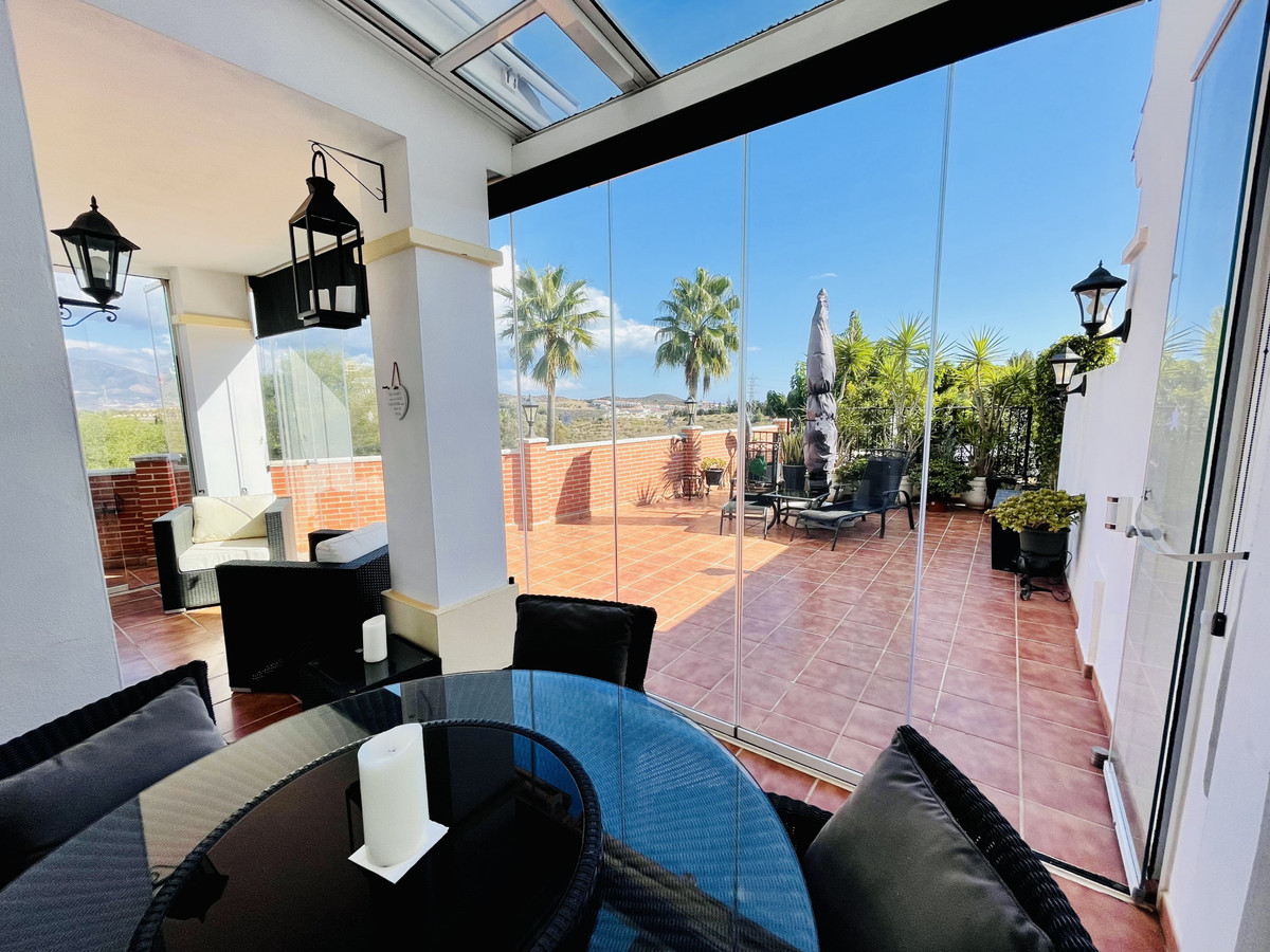 5 bedroom Townhouse For Sale in El Chaparral, Málaga - thumb 5