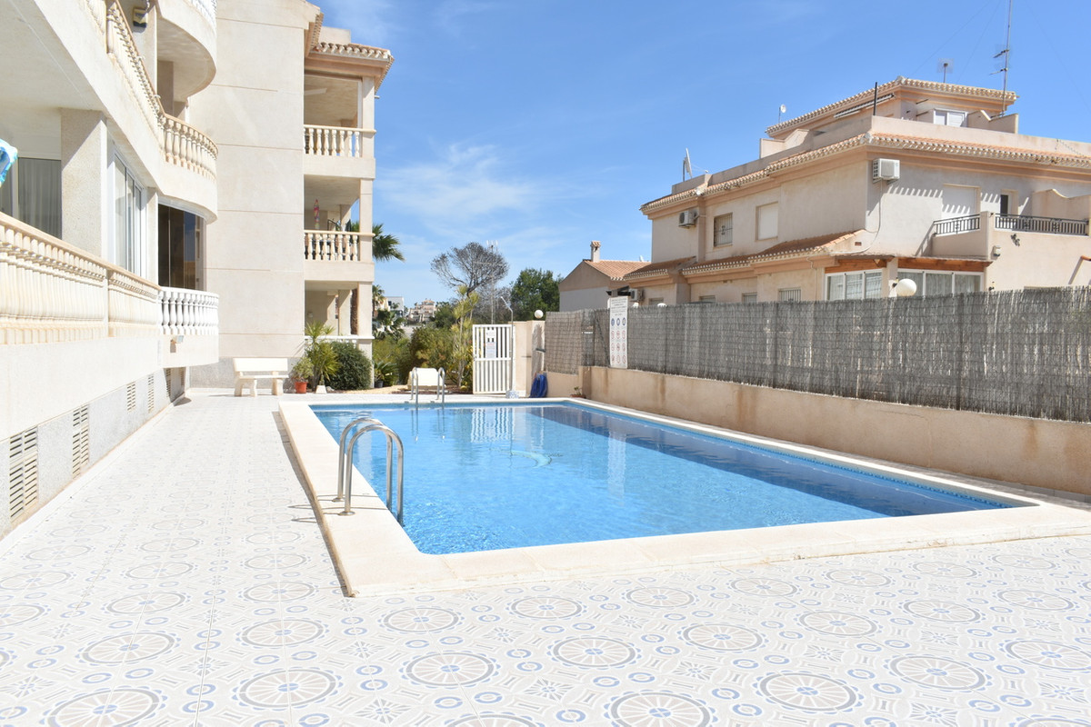 This huge open plan living apartment with 2 Double Bedrooms with built in wardrobes, very large Bath, Spain