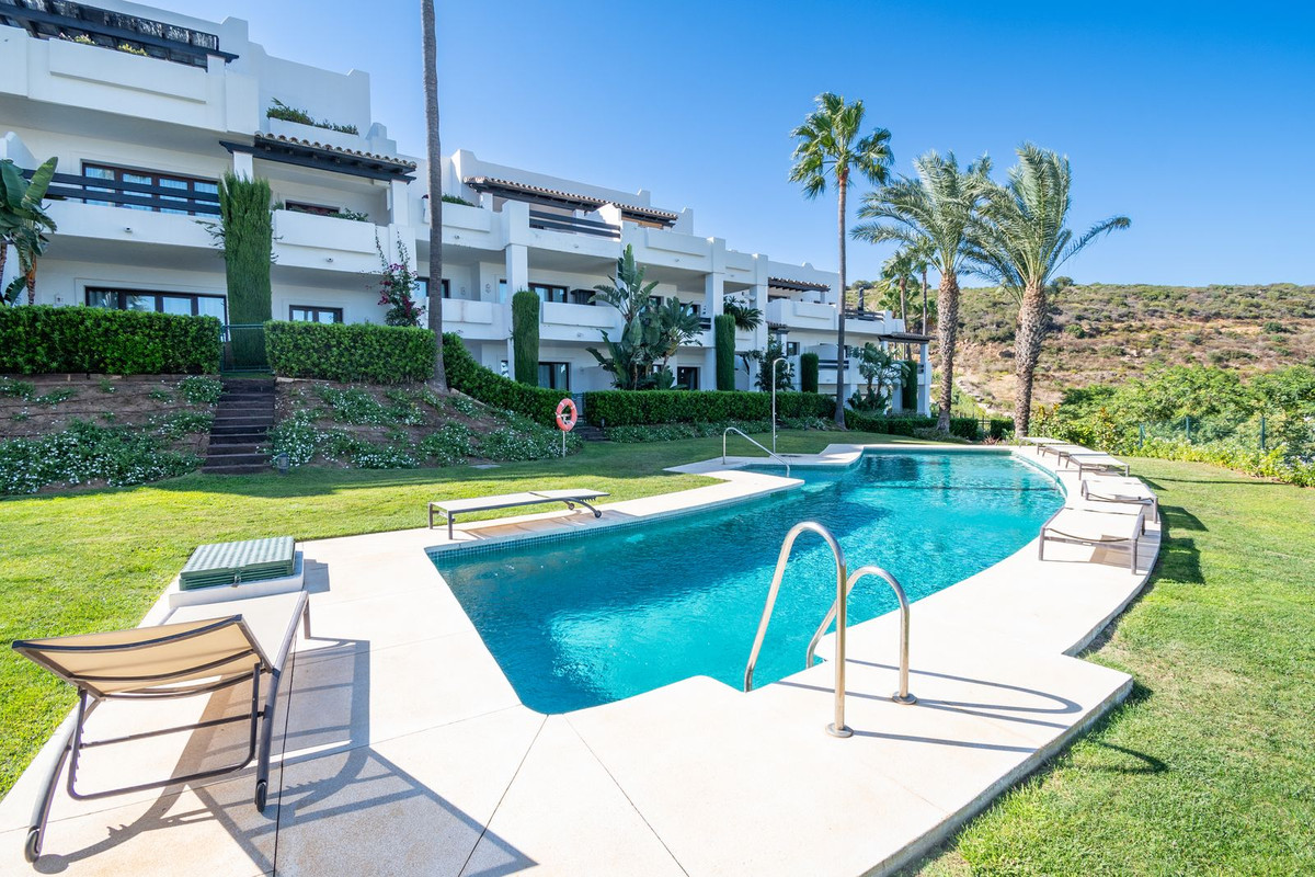 Ground Floor Apartment for sale in Casares Playa R4433335