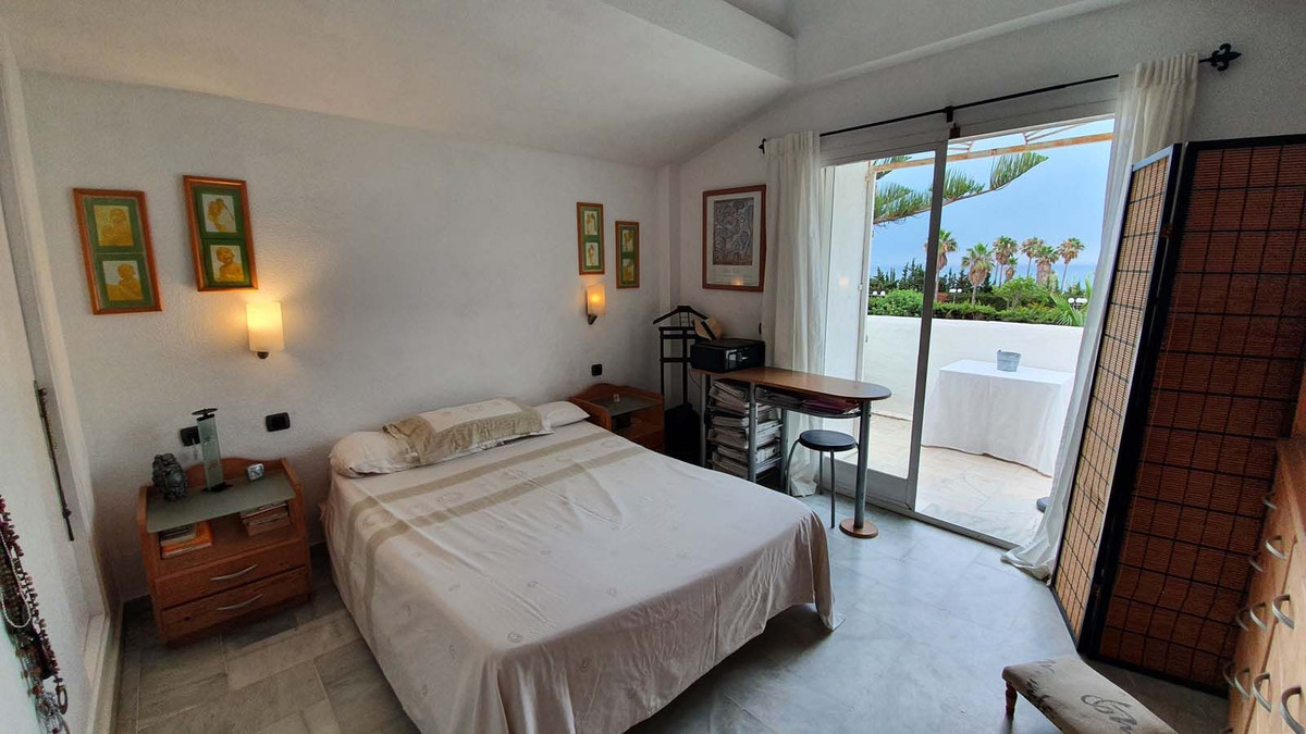 3 bedroom Villa For Sale in Benalmadena Costa, Málaga - thumb 10