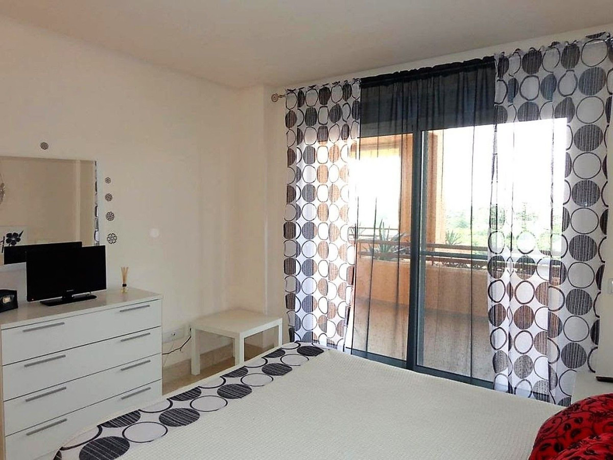 Appartement te koop in Estepona R4355263