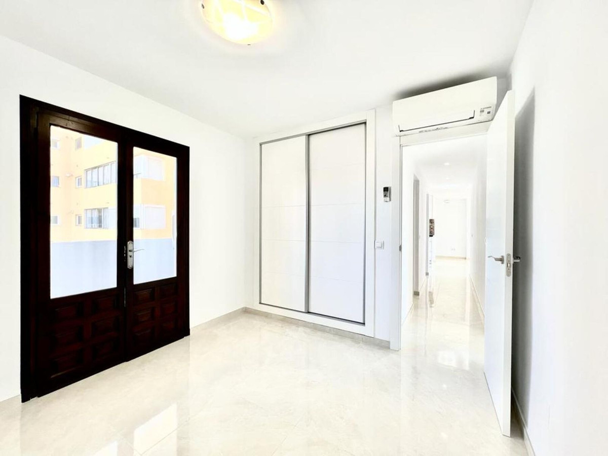 Appartement te koop in Fuengirola R4327192