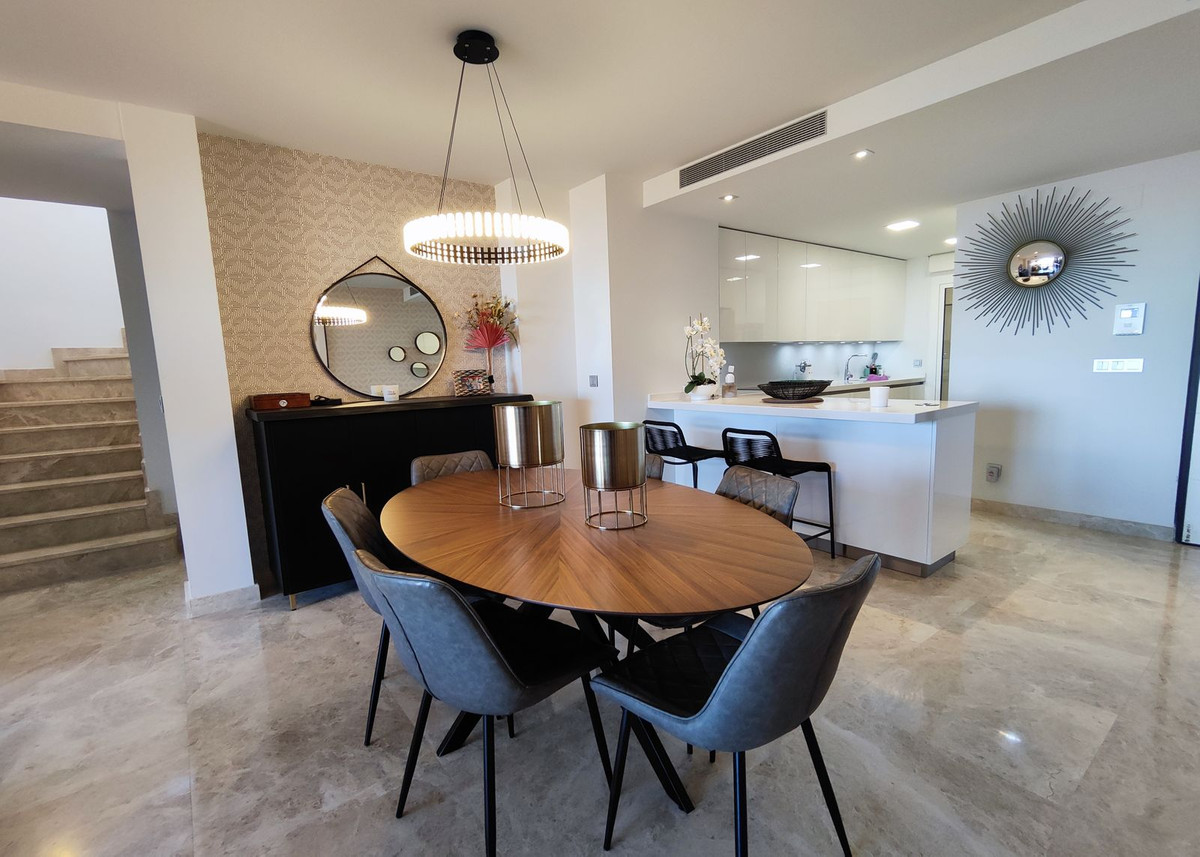 Appartement te koop in Nueva Andalucía R4505344