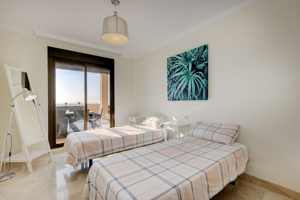 Appartement te koop in Casares Playa R4407619
