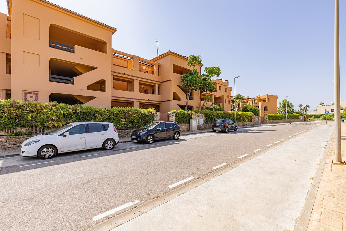 Appartement te koop in Casares Playa R4407619