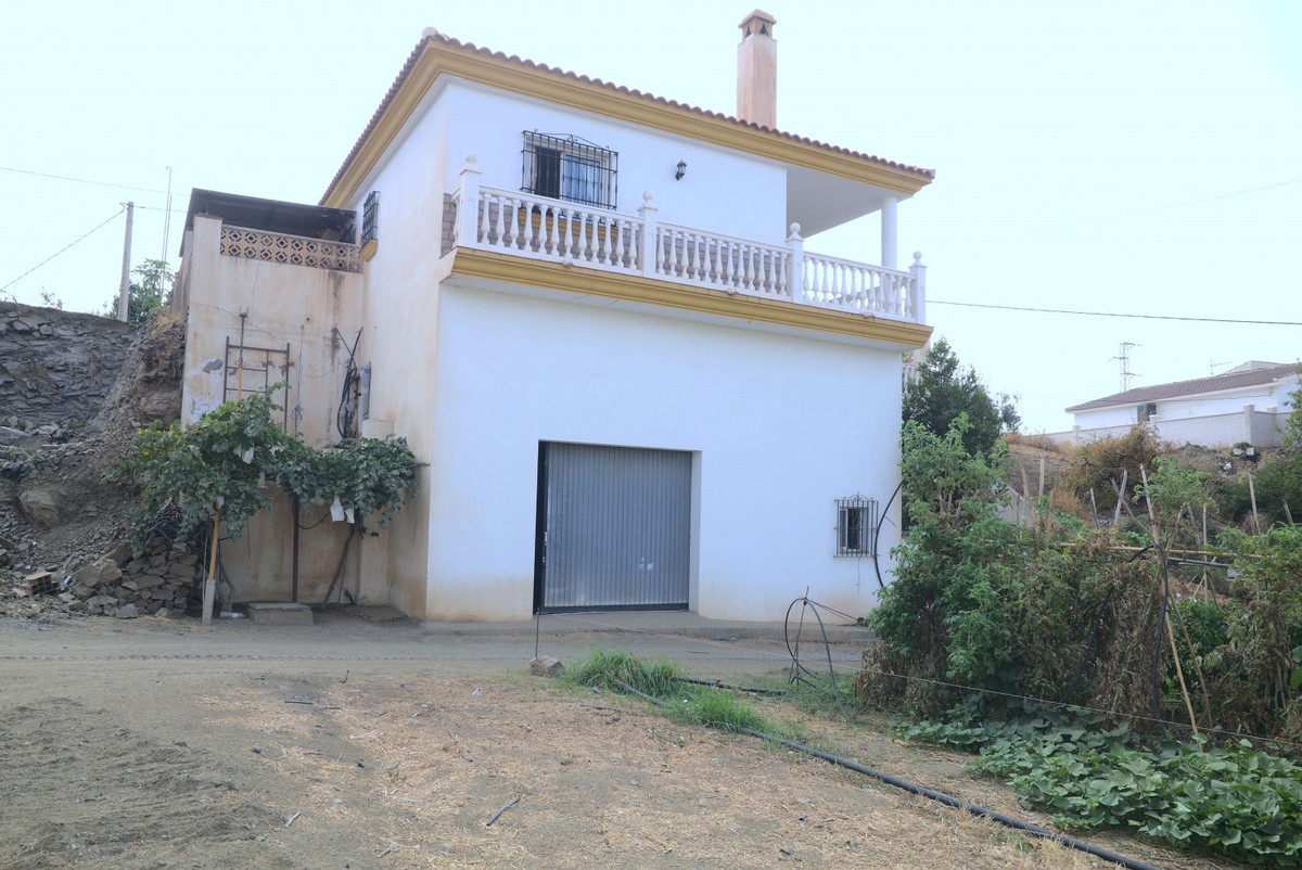 Rincón de la Victoria, Costa del Sol East, Málaga, Spain - Villa - Detached