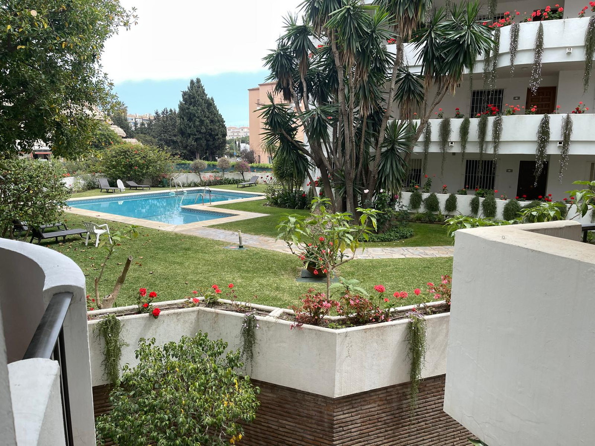 Apartment - Nueva Andalucía