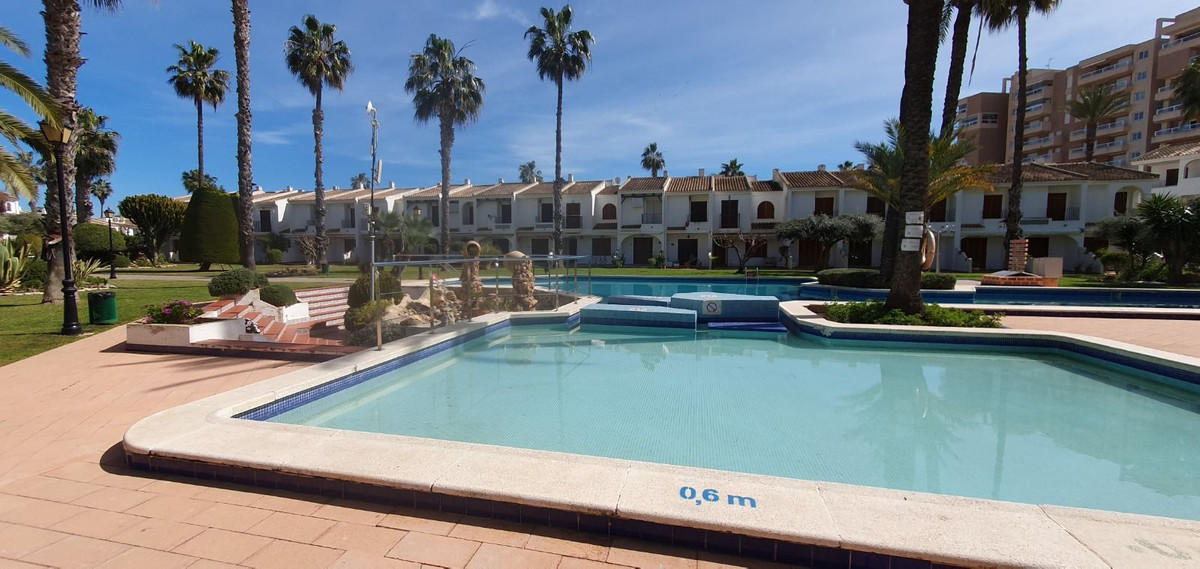 Residencial Aldeas de Taray Club is a charming apartment complex located in the beautiful coastal to, Spain