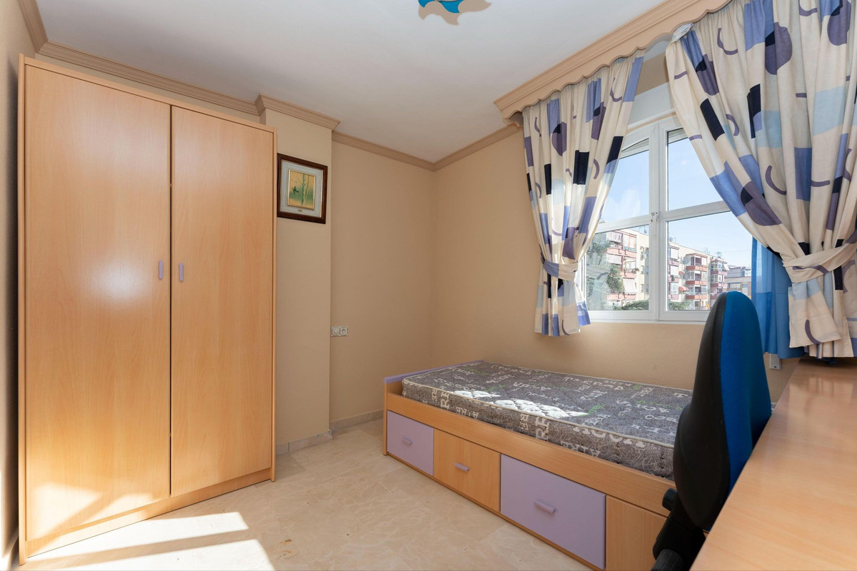 4 Schlafzimmer Mitte Stock Wohnung Zu Verkaufen Fuengirola