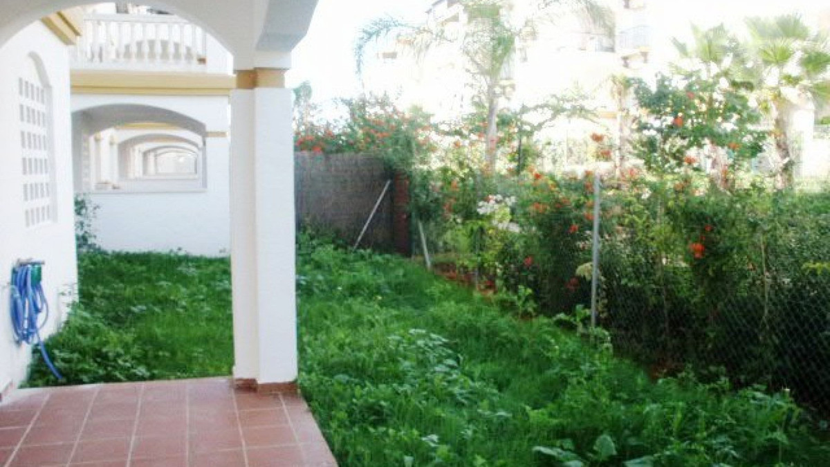 Apartamento Planta Baja en venta en Nueva Andalucía R4251238