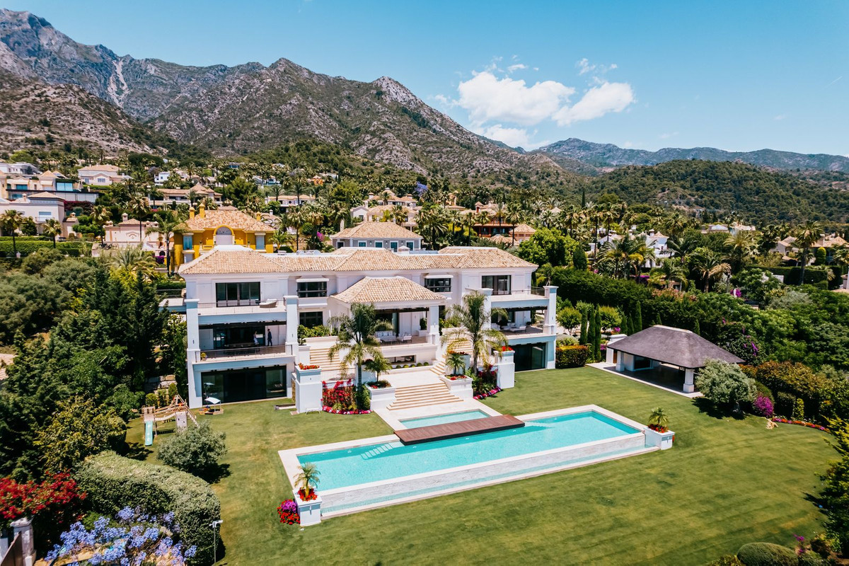 7 Bed Villa For Sale Marbella