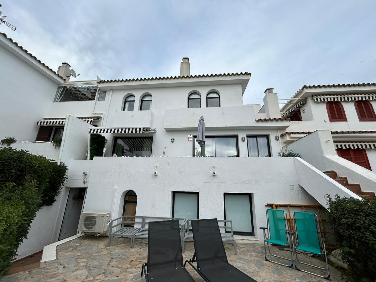 5 Bedroom Terraced Townhouse For Sale Costalita